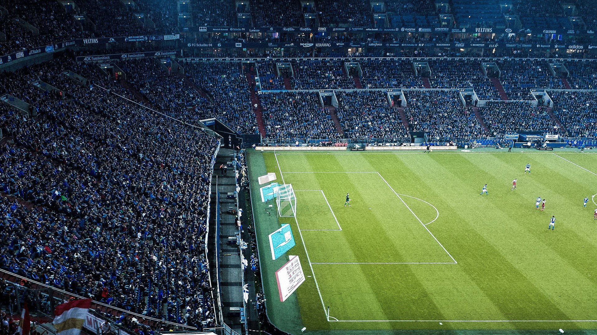 乐鱼体育app-意甲赛季中期体能衰减与伤病预防对策探讨，意甲体育